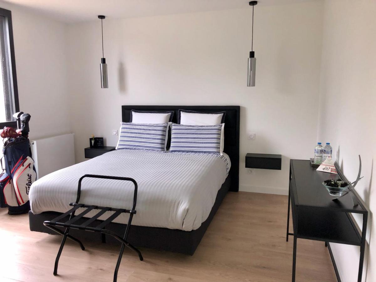 Hotelya - Lille Villeneuve D'Ascq Exterior foto